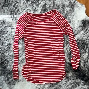 American Eagle Outfitters Fitted Red and White Long Sleeve Tee
